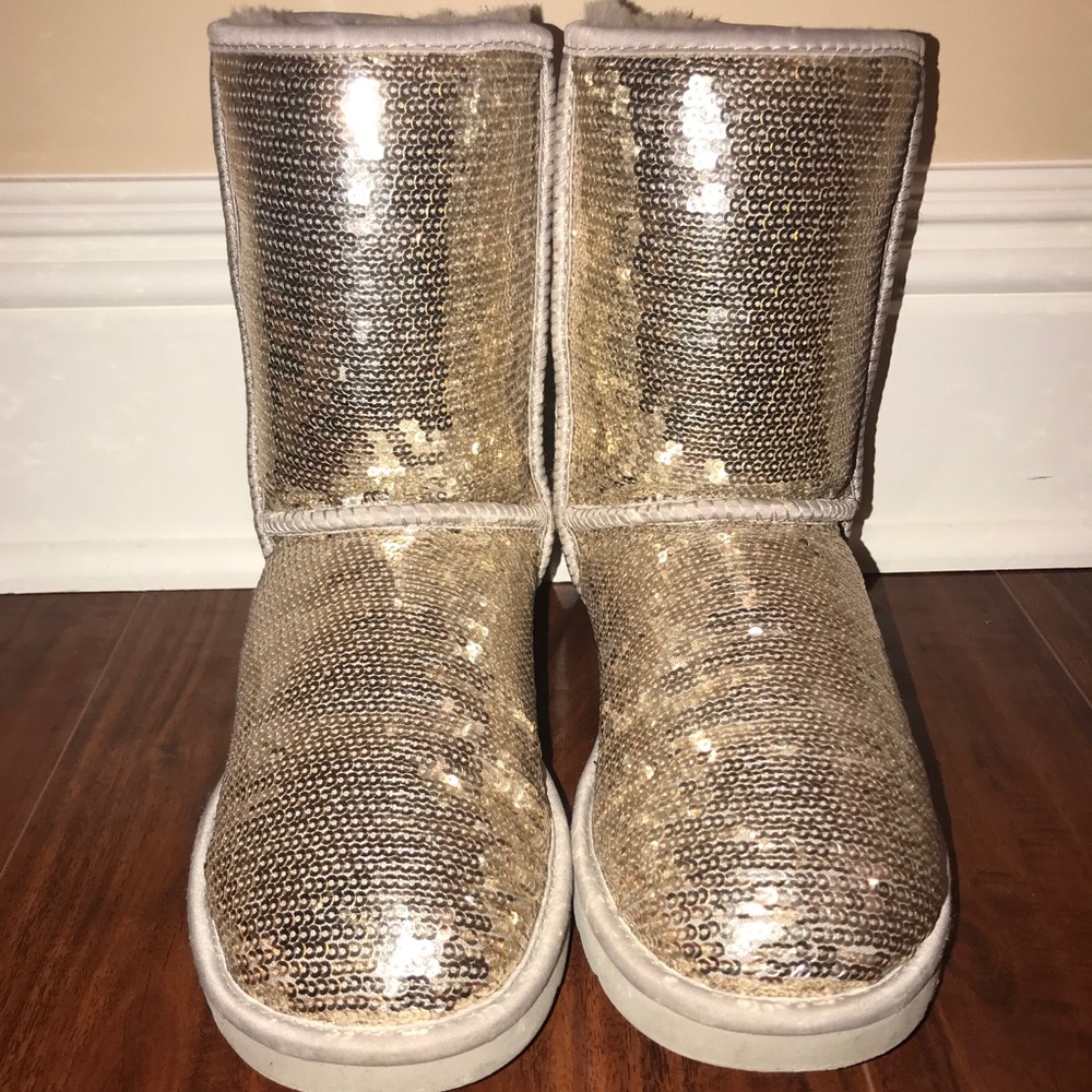 Silver Sequin Classic UGG